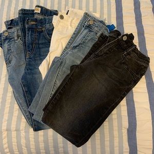 Boys denim jeans and dress pants. Sizes 5-9. Brands include Gap, Zara, H&M.